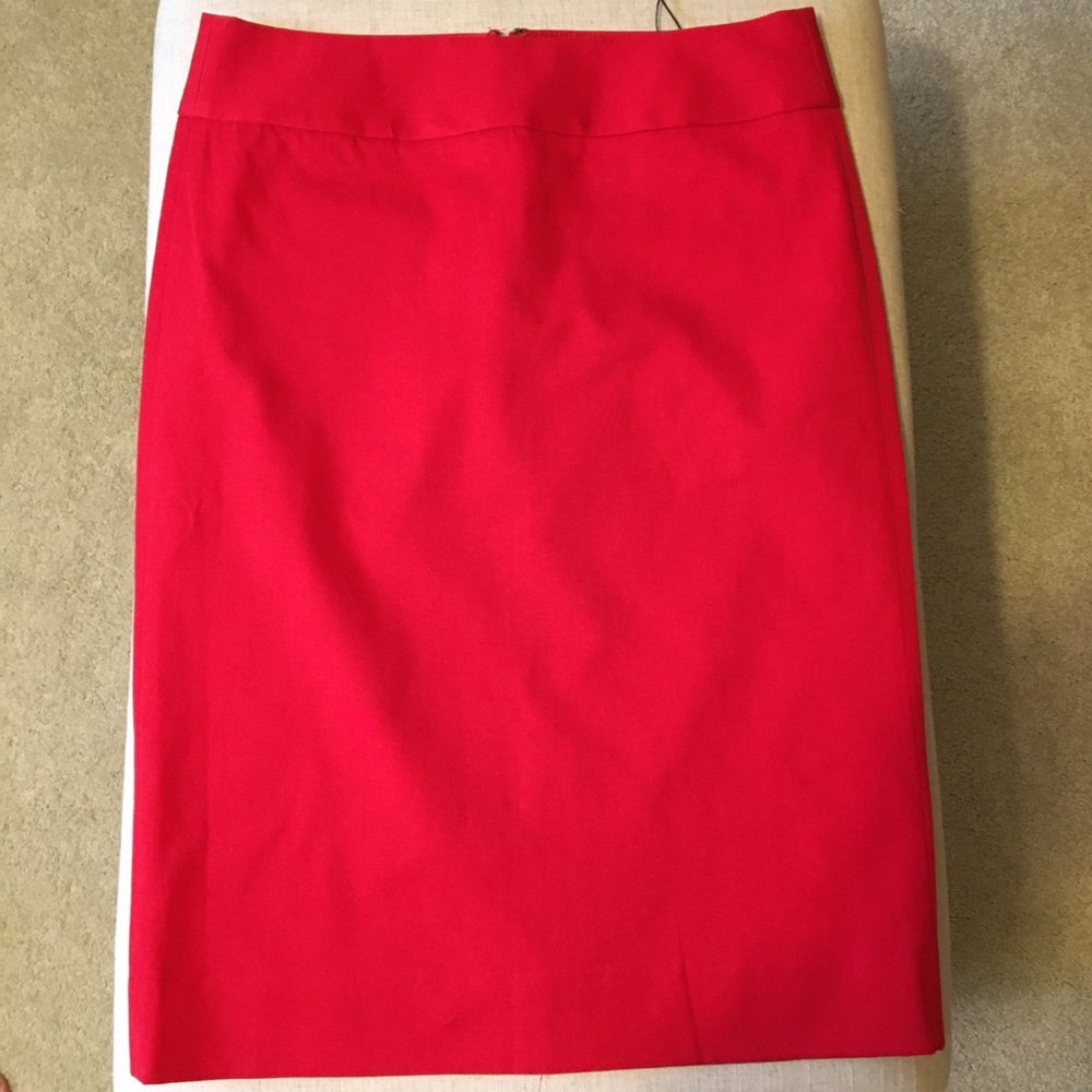 NWT Banana Republic Apple Red Pencil Skirt